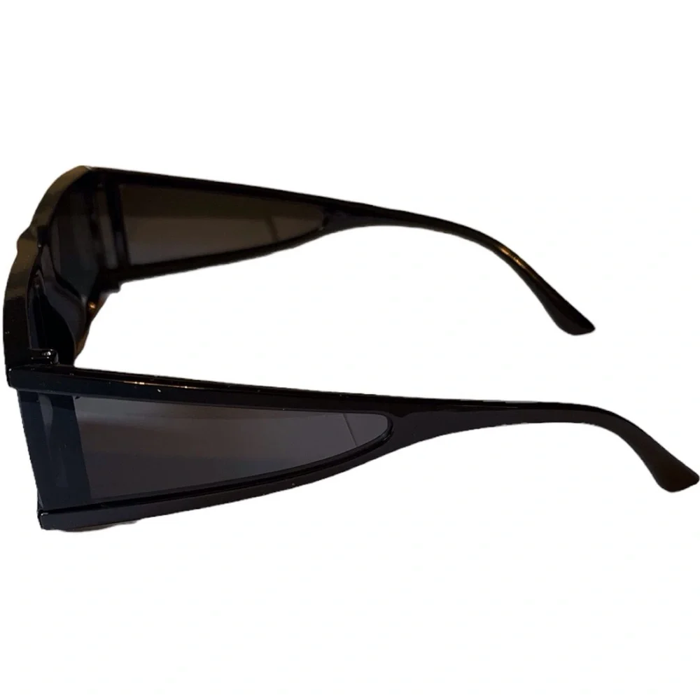Womens Mini Lens Black Fashion Shield Sunglasses - Picture 3 of 5